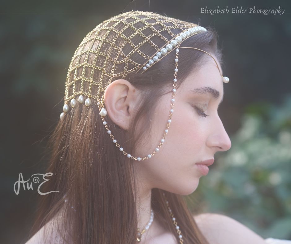 Amored Princess Chain Veil