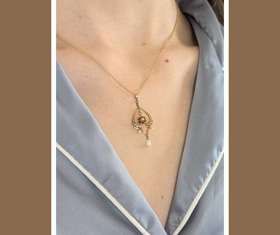 14K Yellow Gold Art Nouveau Lavalier Pendant with Freshwater Pearls