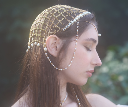 Amored Princess Chain Veil