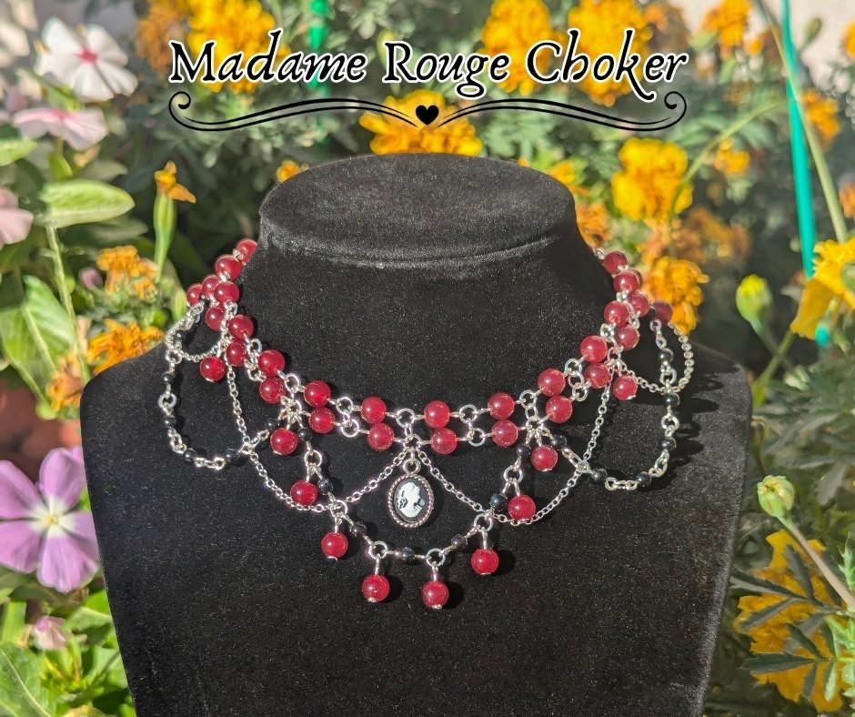 Madame Rouge Choker